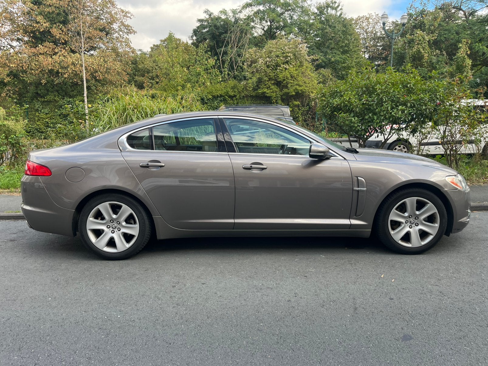 Jaguar xf 3.0 D Aut. 202000 km 1er maîn 09/2010, Autos, Cuir, Euro 5, Achat, Beige