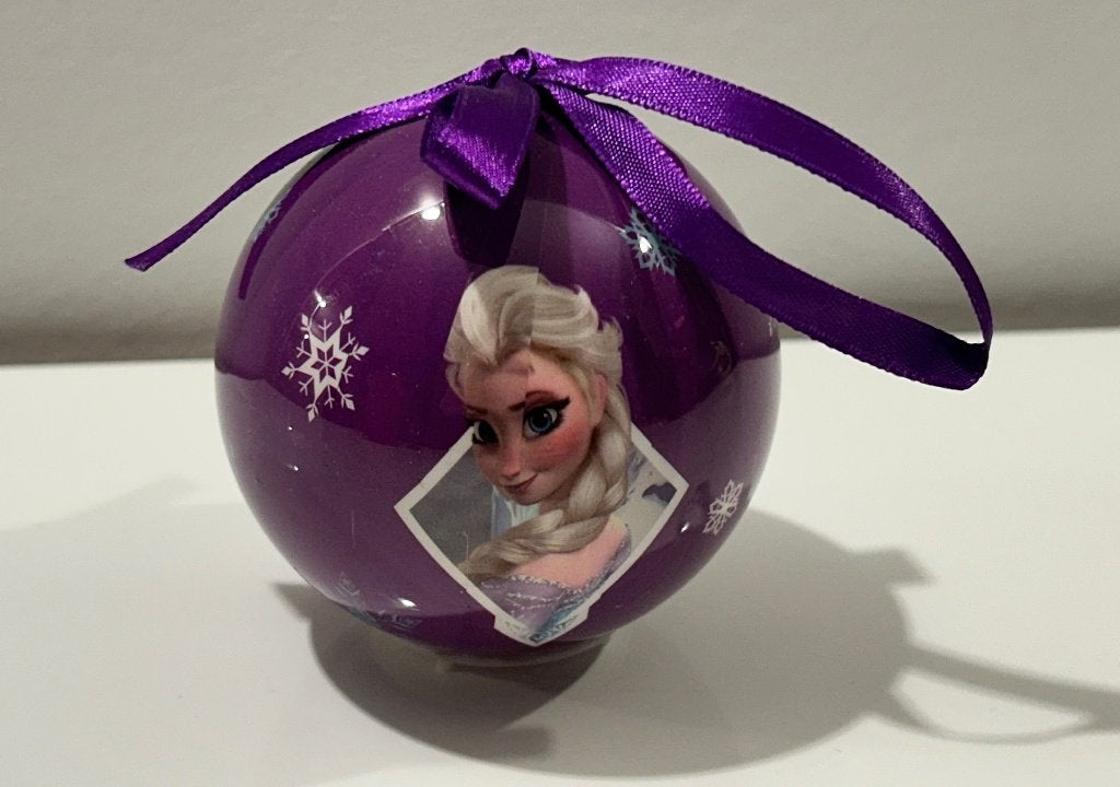 Disney paarse kerstbal Elsa Frozen, Verzamelen, Ophalen of Verzenden, Overige figuren, Nieuw, Overige typen