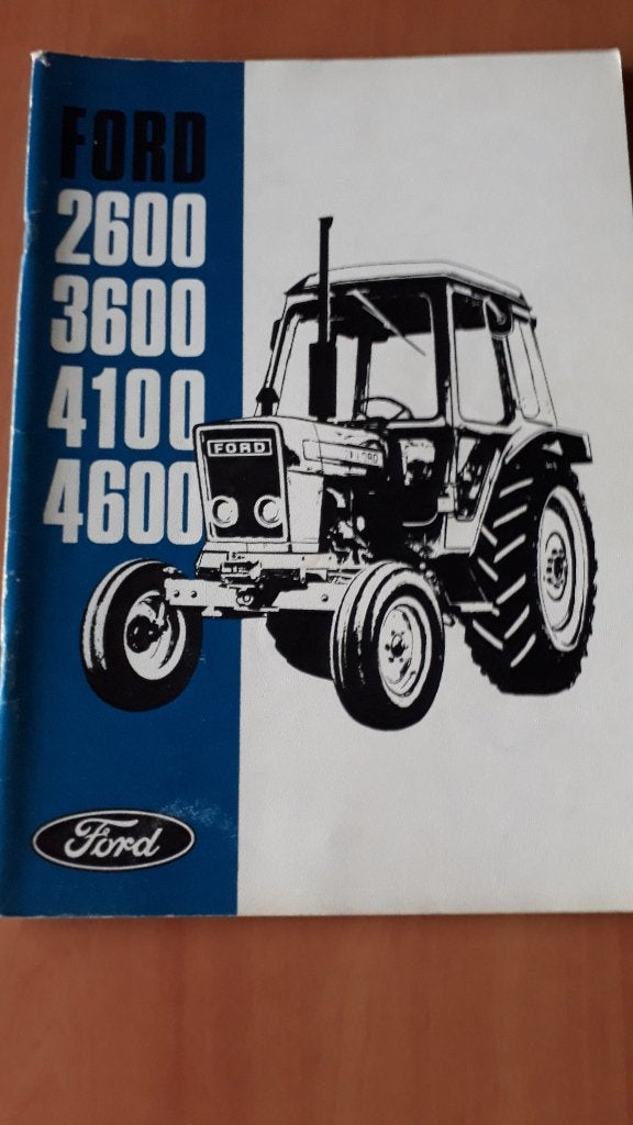 HANDLEIDING TRACTOR FORD 4600-4100-3600-2600 NEDERLANDSTALIG, Enlèvement ou Envoi, Ford