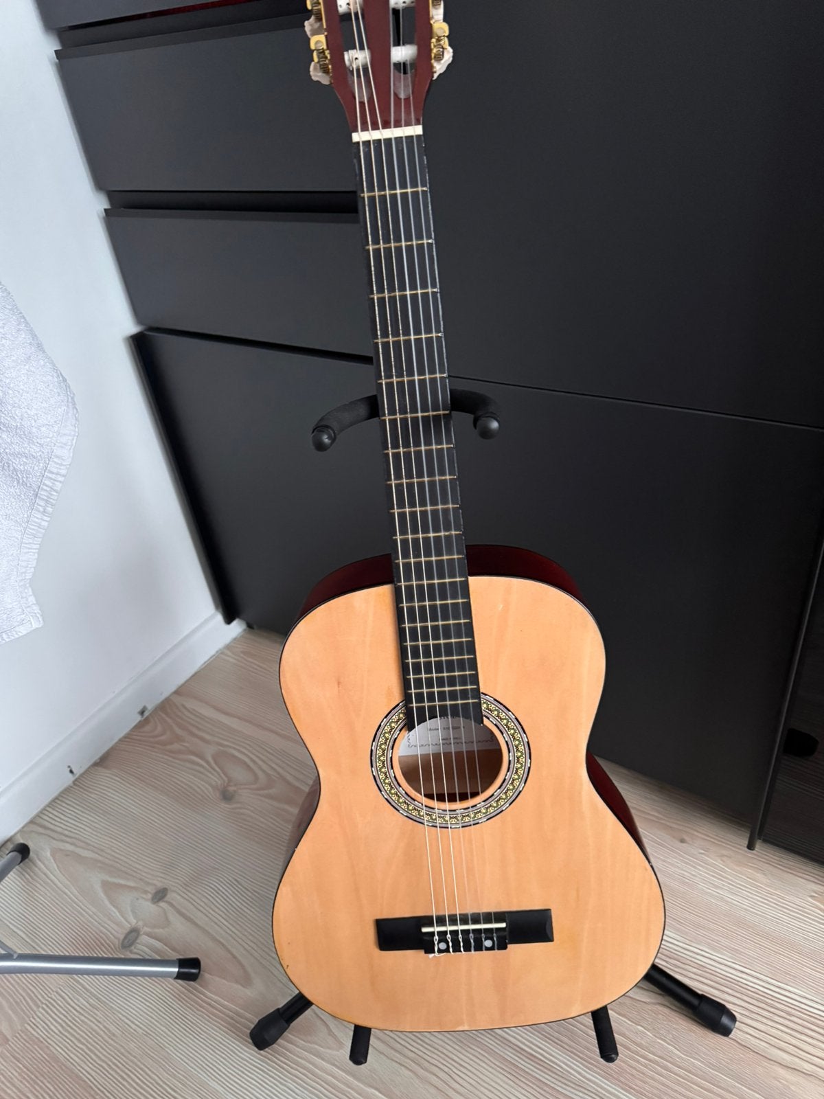 Guitare, Musique & Instruments, Instruments à corde | Guitares | Acoustiques, Enlèvement, Comme neuf