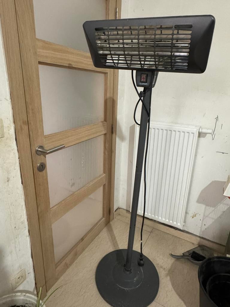 Elektrische verwarming, Tuin en Terras, Ophalen, Gebruikt, Elektrisch