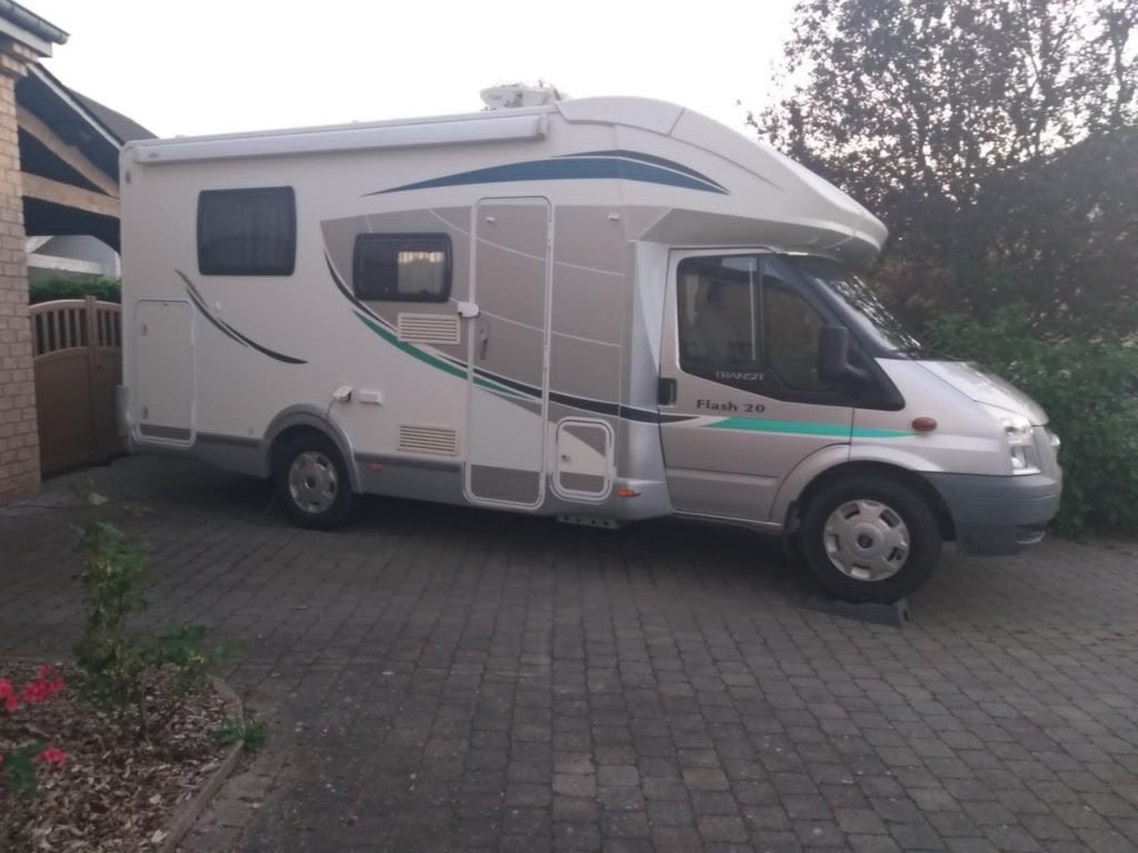 Camping-Car, Caravanes & Camping, Camping-cars, Particulier, jusqu'à 4, Semi-intégral, Chausson, Ford, 6 à 7 mètres, Diesel, Boîte manuelle
