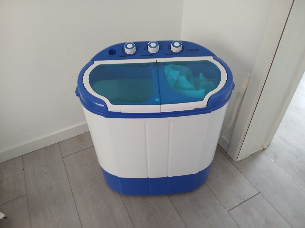 Wasmachintje voor op kamp, Elektronische apparatuur, Ophalen, 1200 tot 1600 toeren, 4 tot 6 kg, Bovenlader