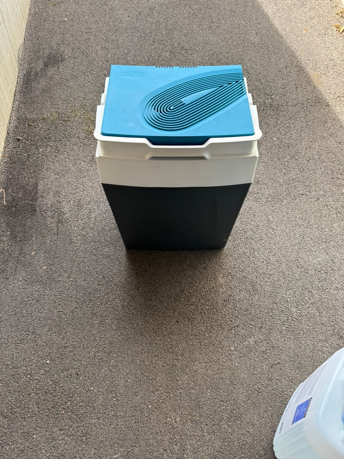 12v en 230v elektrische koeler, Ophalen, Gebruikt, Koelbox, Elektrisch