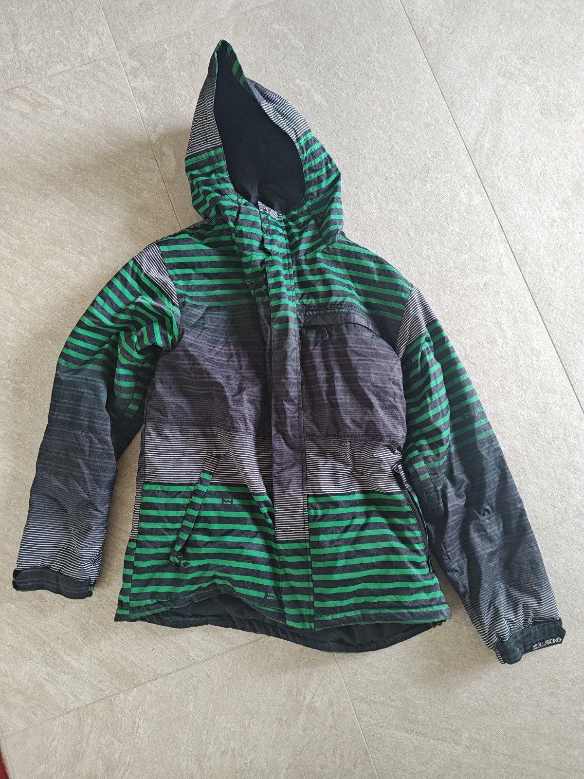 Billabong ALTYR snowboard jas (Maat L), Ophalen of Verzenden, Zo goed als nieuw, Kleding