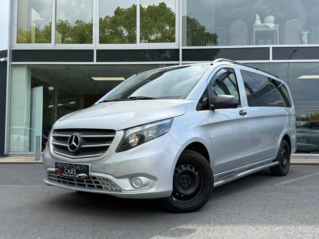 Mercedes-Benz Vito DUBBELE CABINE / AUTOMAAT / CAMERA / 4x4, Auto's, Bestelwagens en Lichte vracht, Automaat, 4 deurs, Stof, 4 cilinders