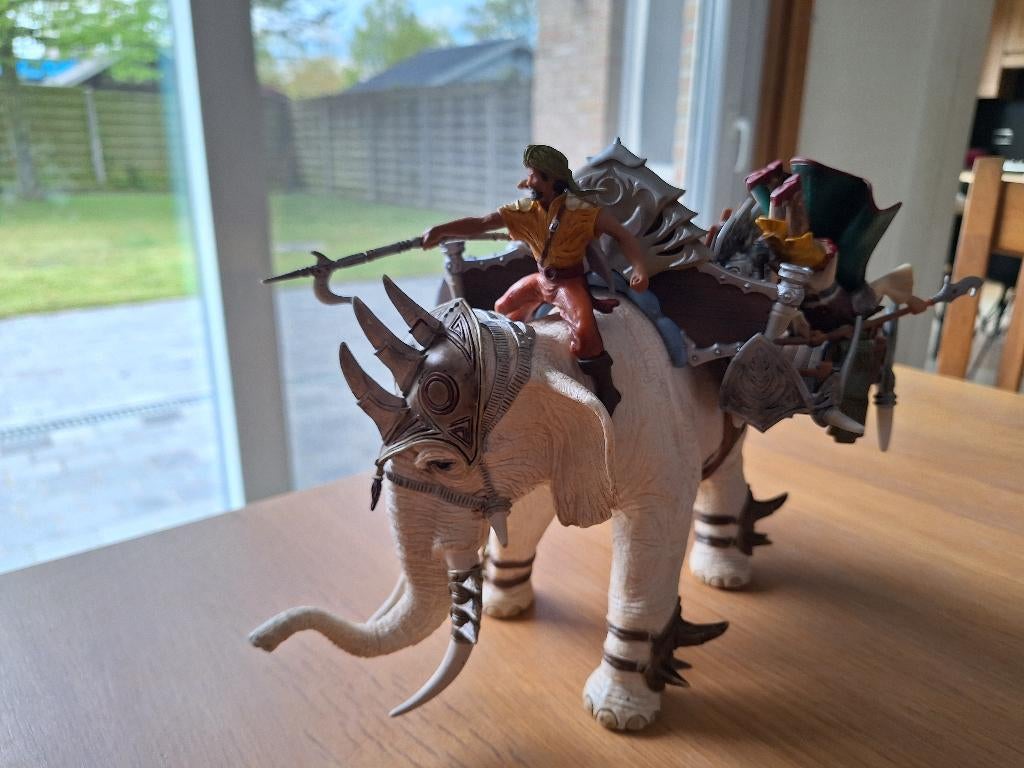 Schleich nr 70063 plus 42079, Enlèvement, Comme neuf