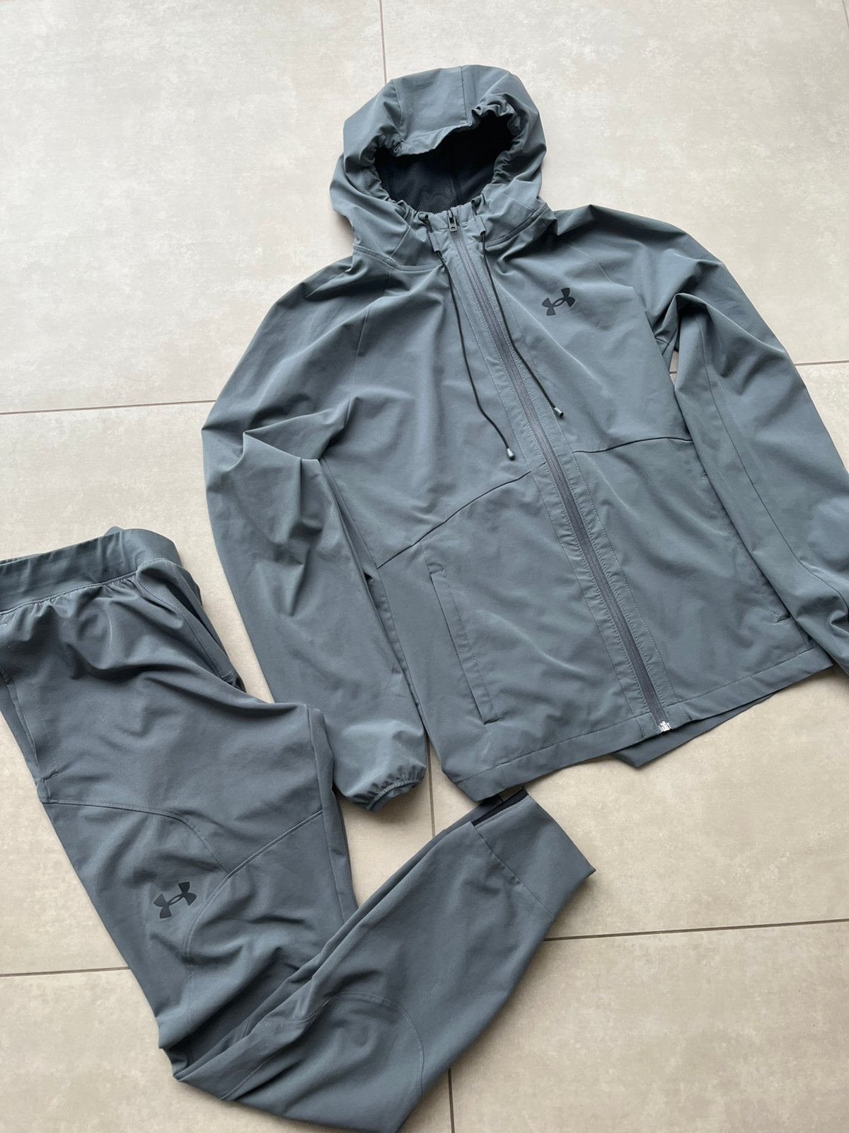 Under armour trainingpak, Kleding | Heren, Ophalen of Verzenden, Nieuw, Maat 46 (S) of kleiner