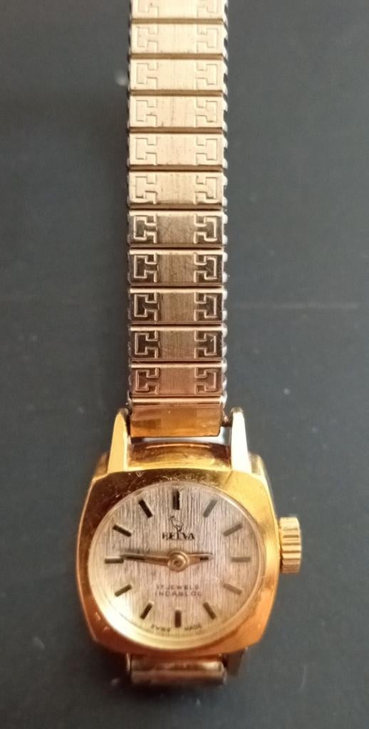 HORLOGE VINTAGE HELVA, Ophalen of Verzenden