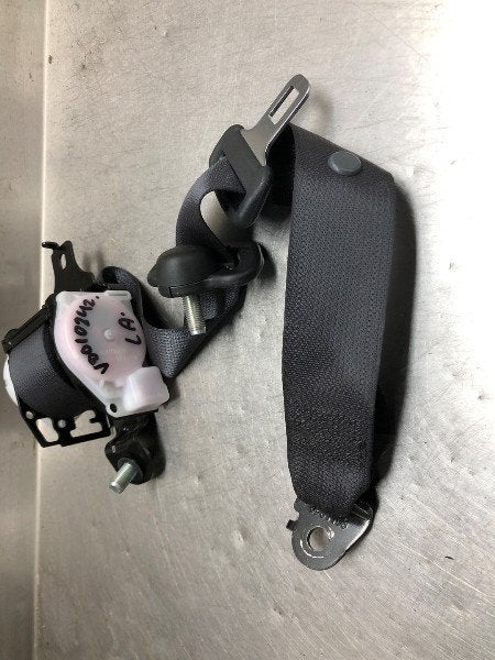 CEINTURE DE SECURITE ARRIERE GAUCHE Honda Civic (FK / FN), Honda, Dhr. M. Roggen, Stadsweg 37 37
9917 PV  WIRDUM GR., NL, Utilisé