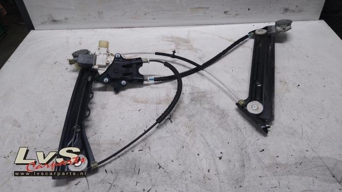 Ruitmechaniek 2Deurs links-voor van een BMW 4-Serie, Gebruikt, -, -, Ophalen of Verzenden