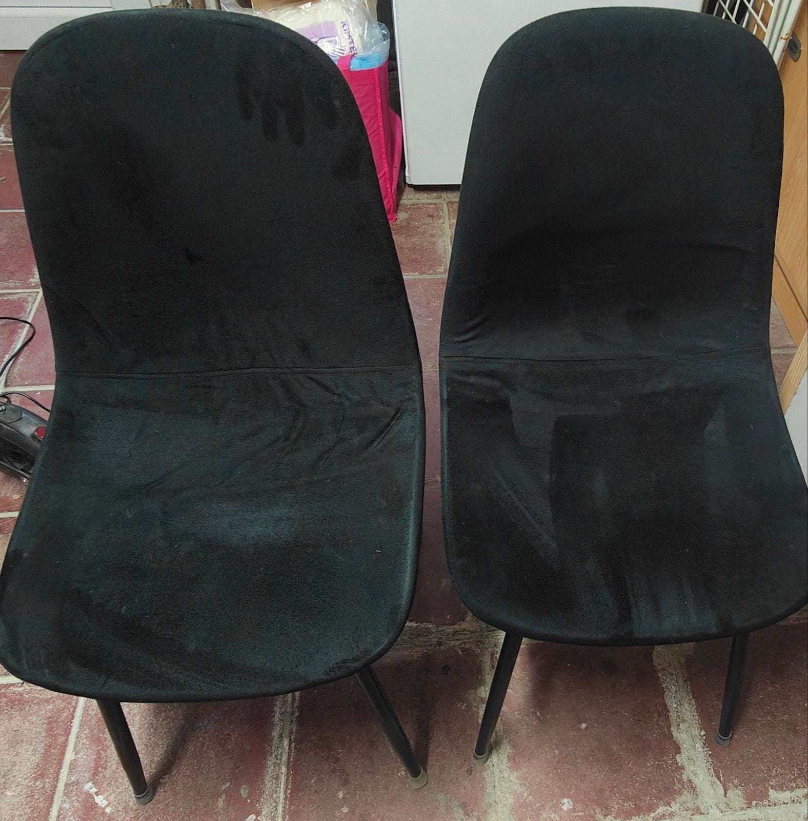 5 chaises effet velours, Enlèvement