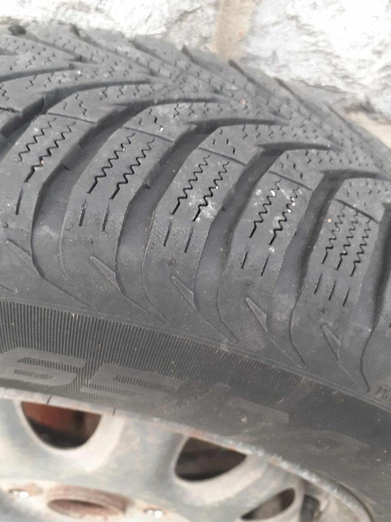 165/70 14 Pneu neige avec jante suzuki ignis, 14 pouces, Pneus et Jantes, Pneus hiver, Véhicule de tourisme