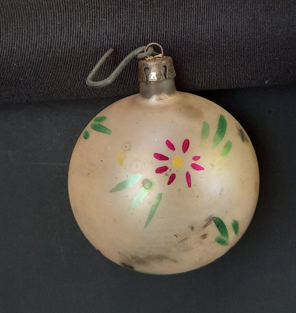 Antieke glazen kerstbal met bloemmotief, Diversen, Ophalen of Verzenden