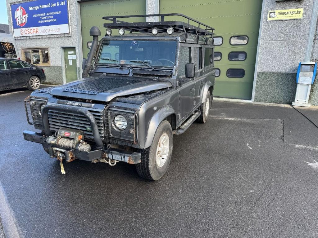 Land Rover Defender 110 (bj 2006), Auto's, 90 kW, 122 pk, Zwart, 2495 cc
