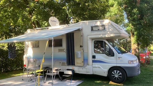 Camper Pegaso 63, Caravans en Kamperen, Mobilhomes, Alkoof, Particulier, 6 tot 7 meter, Afzuigkap