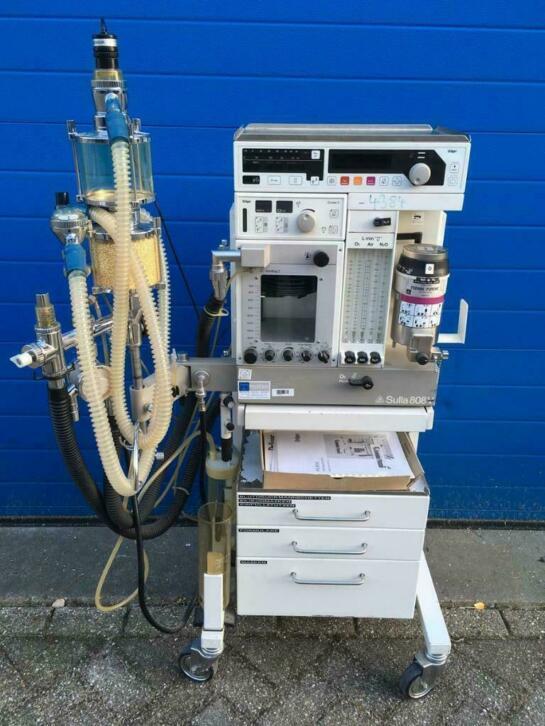 Gasanesthesie toestel Dr?ger Sulla 808V beademing, Diversen, Braces