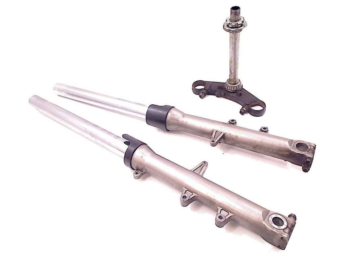 FOURCHE AVANT COMPLET Honda, Motos, Dhr. S. di Majo, Utilisé, Info@cama-motorparts.nl, P.J. Troelstraweg 8 8
3144 CX  MAASSLUIS, NL