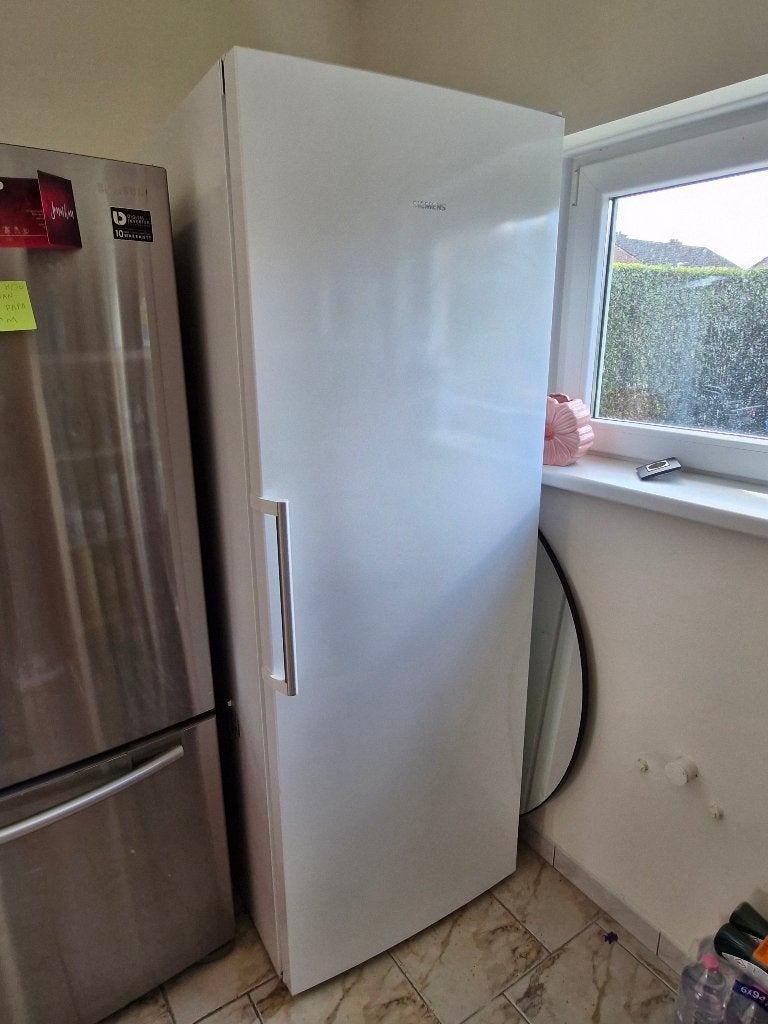 Siemens diepvriezer, Elektronische apparatuur, 160 cm of meer, Zo goed als nieuw, Ophalen, Vrieskast