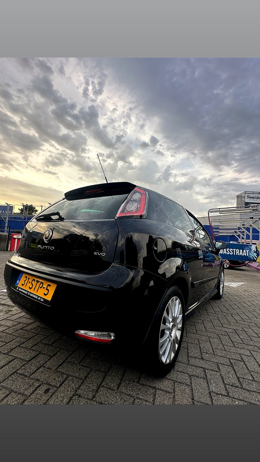 Fiat punto136000km, Autos, Euro 5, Achat, Boîte manuelle, Autres couleurs