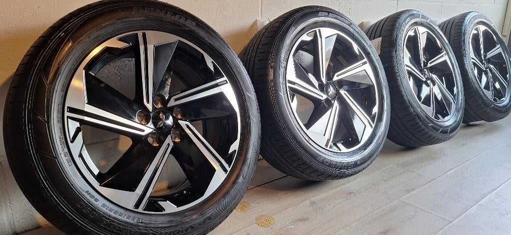 Démo 18 » Mitsubishi Eclipse Cross, jantes Outlander + pneus, Autos : Pièces & Accessoires, Autres pièces automobiles, Mitsubishi