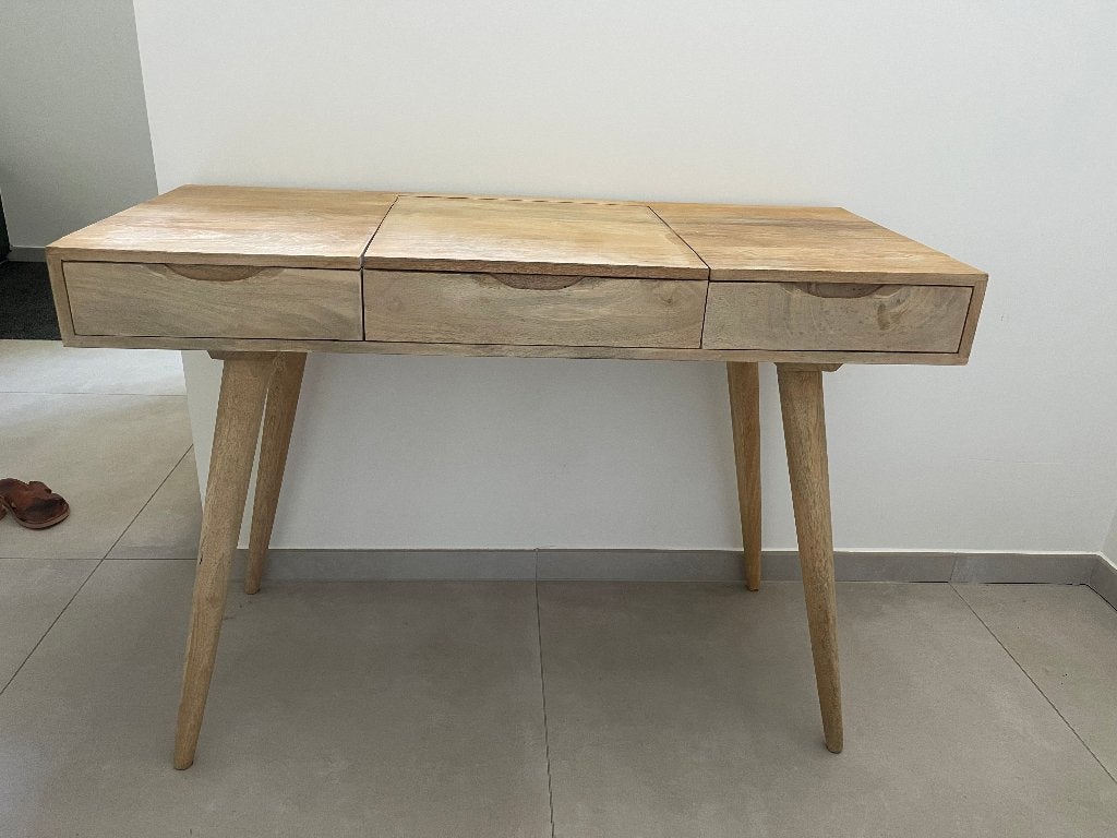 Vintage make-uptafel TROCADERO – Massief mangohout – €195, Enlèvement, Utilisé