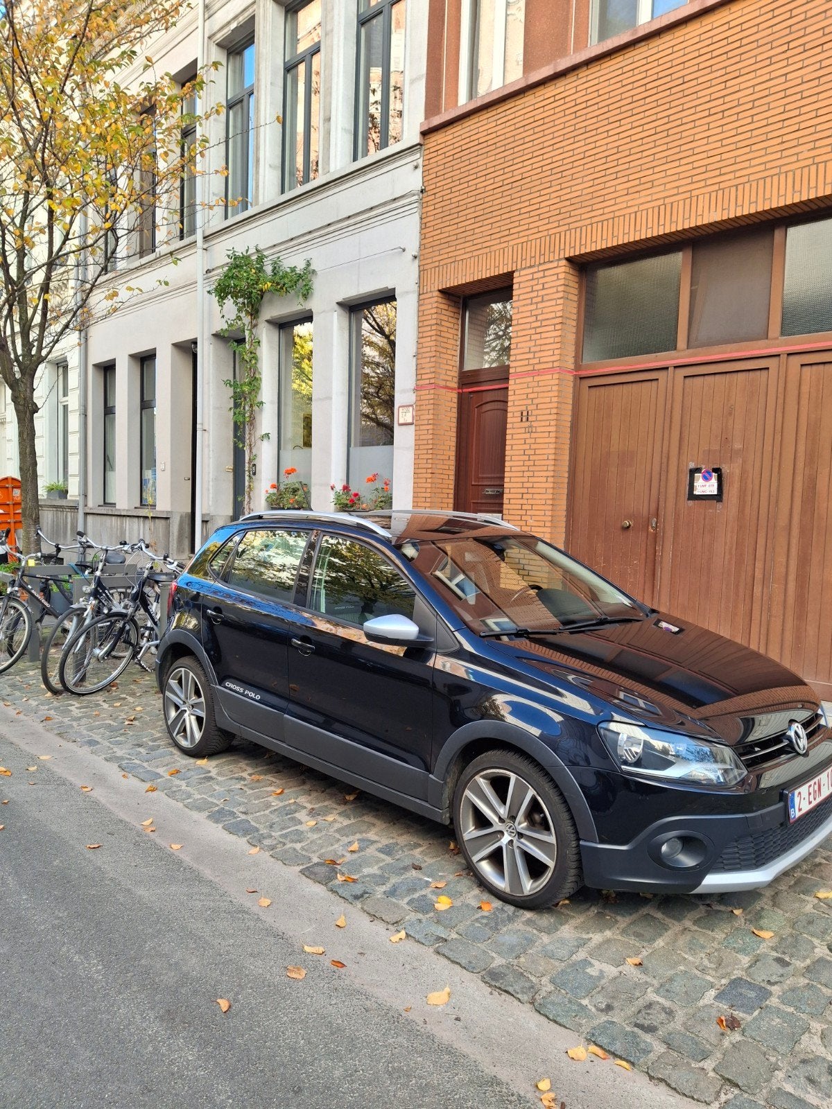 Volkswagen Polo CROSS  6R R- Line 1.2tdi euro 5, Auto's, Voorwielaandrijving, Euro 5, Stof, Zwart