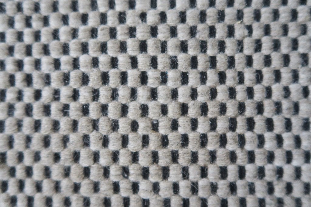 Linie Design - Asko tapijt - zwart - 200 x 300 cm, Maison & Meubles, 200 cm ou plus, 200 cm ou plus, Comme neuf, Enlèvement