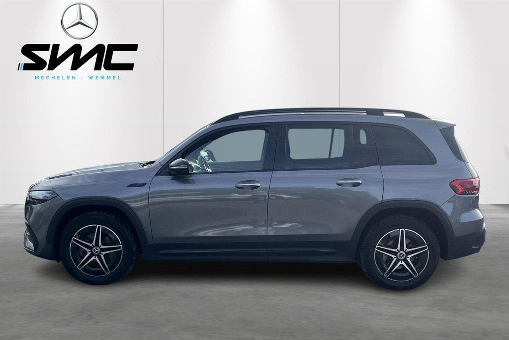 Mercedes-Benz EQB EQB 300 4MATIC AMG Line, Auto's, Automaat, Gebruikt, LED verlichting, 5 zetels