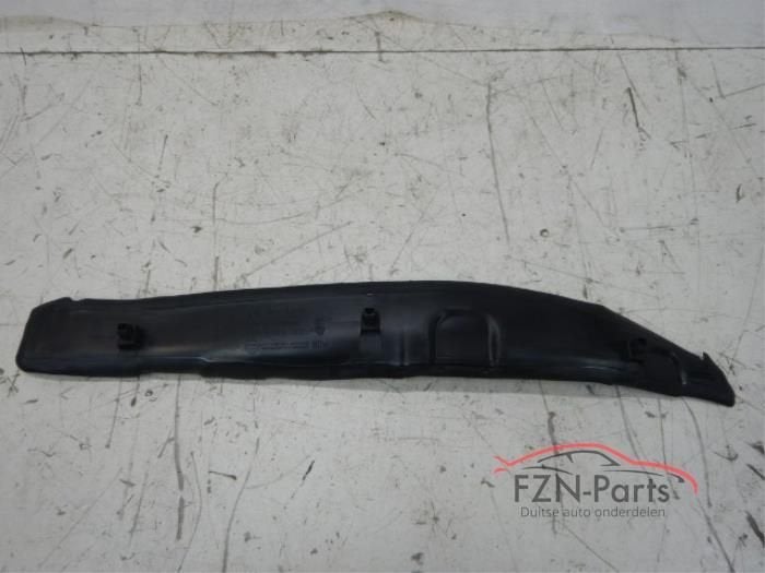 VW Golf 8 Afdekking Zijscherm Spatscherm Rechts, Ophalen of Verzenden, Gebruikt