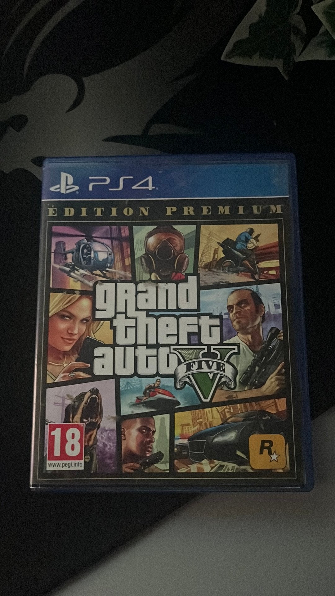 GTA V – Édition Premium (PS4), Consoles de jeu & Jeux vidéo, Enlèvement, Comme neuf, Online