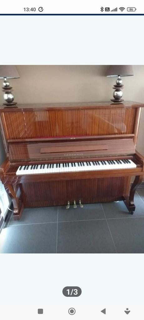 Piano buffet en bon état, très belles sonorités., Musique & Instruments, Pianos, Enlèvement