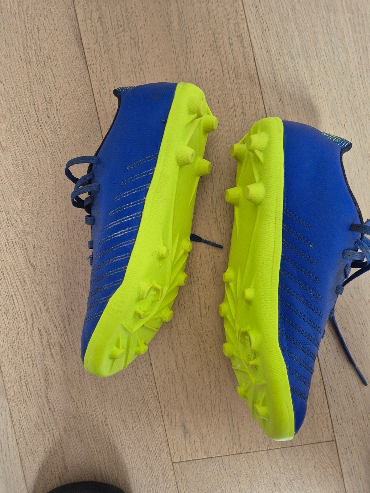 chaussures foot, Enlèvement, Chaussures