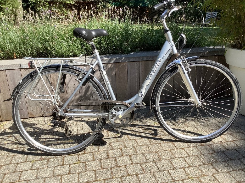 Très beau vélo Oxford pour femme taille 50, Vélos & Vélomoteurs, Autres marques, Vitesses, Frein sur jante, Comme neuf