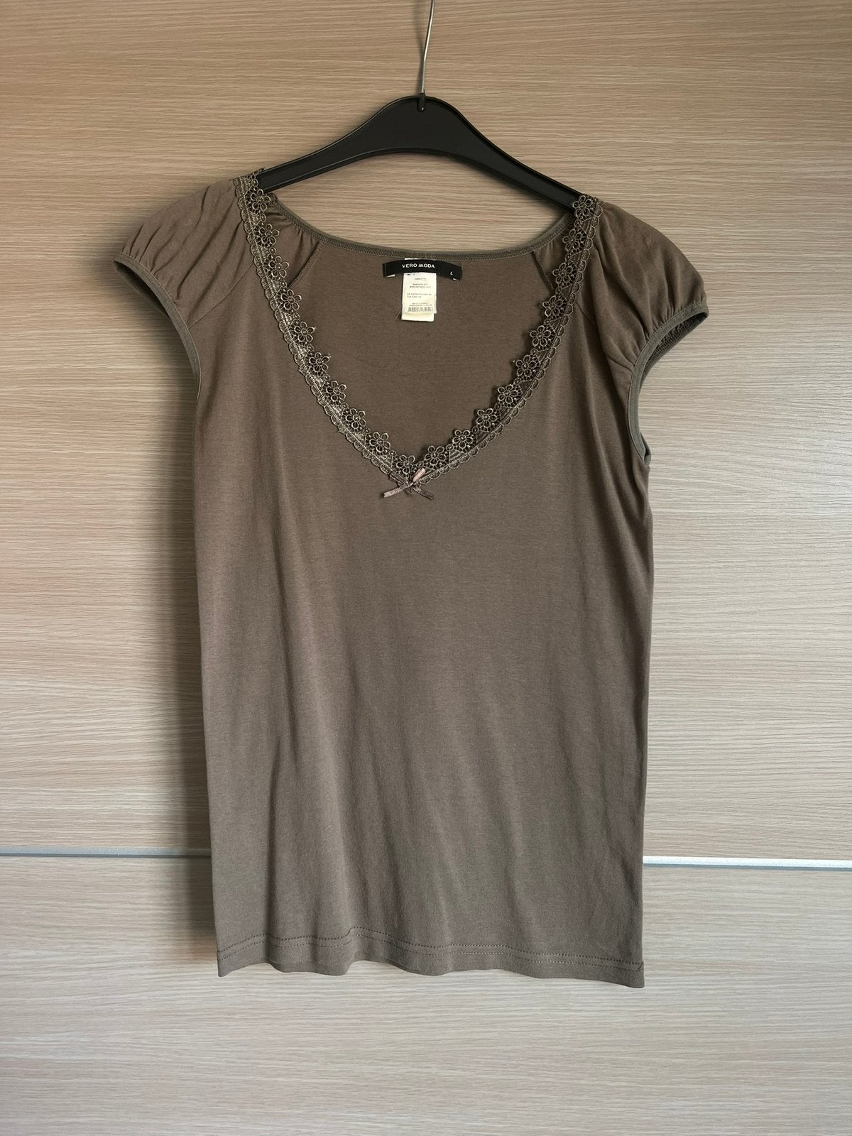 Taupe t-shirt Vero Moda - maat L, Ophalen of Verzenden, Maat 42/44 (L)