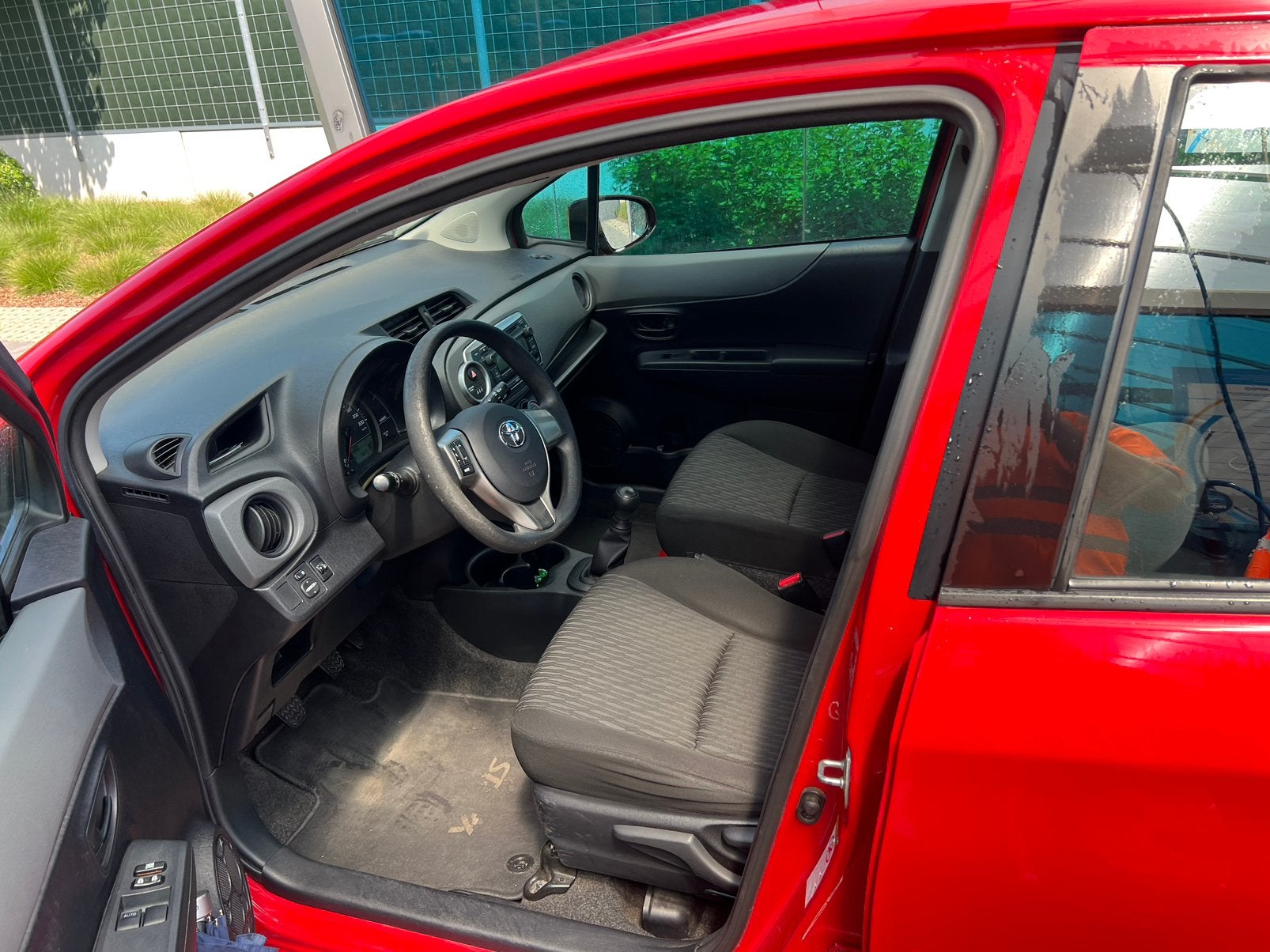 Toyota Yaris 2012 75000km benzine 1000cc 5800, Ophalen of Verzenden, Toyota