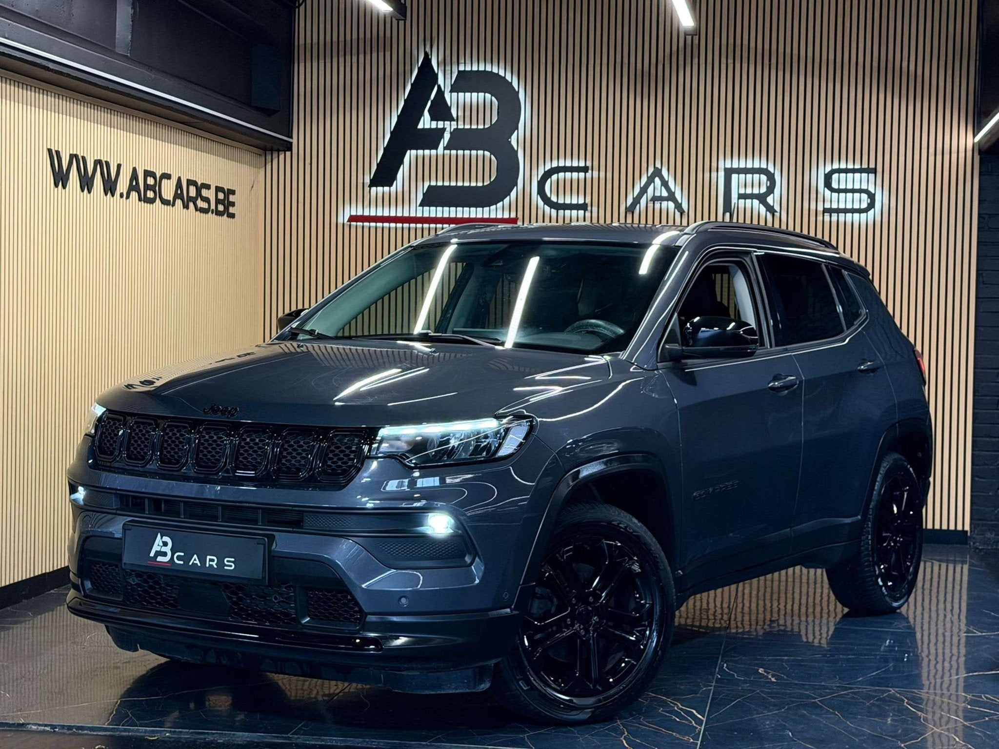 Jeep Compass 1.3 Turbo 4x2 Longitude * GARANTIE 12 MOIS * 1E, Auto's, Gebruikt, Handgeschakeld, 5 deurs, 131 pk