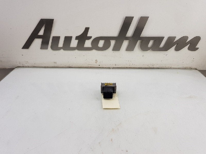 RELAIS BOUGIE PRECHAUFFAGE Opel Vivaro (|8200859243|), Utilisé, Opel
