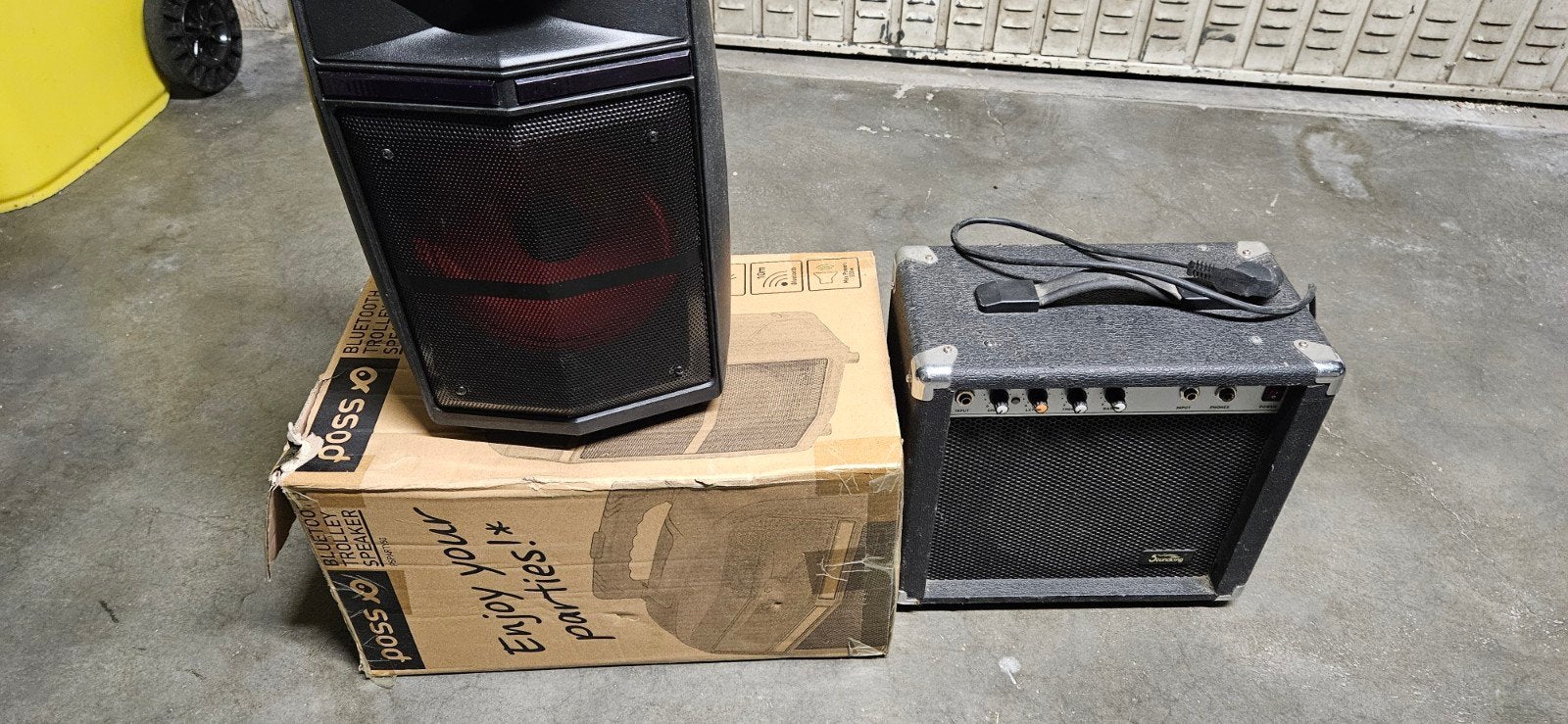 Enceinte portable plus Ampliguitare, Ophalen