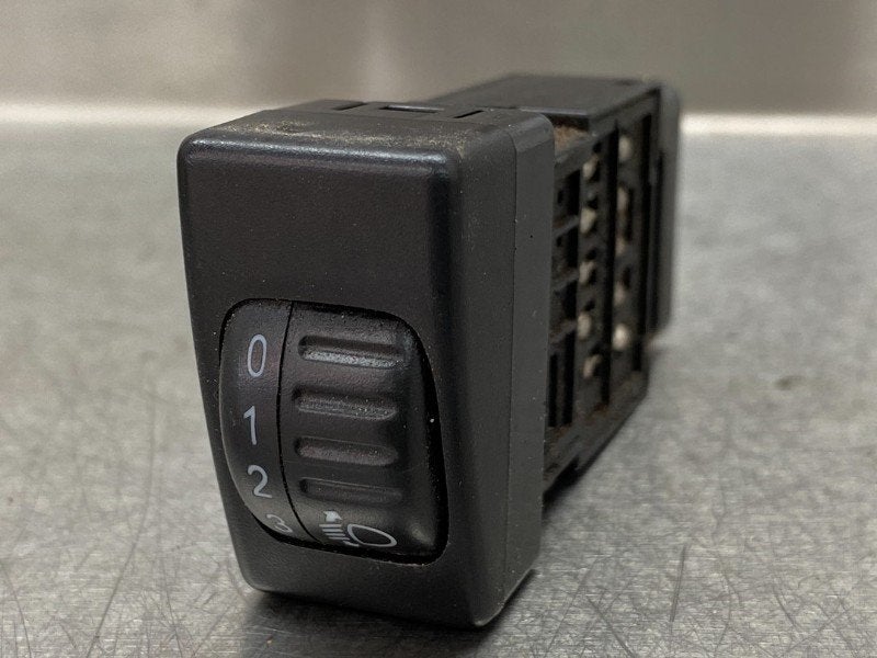 COMMUTATEUR PHARE REGLAGE C Isuzu D-Max (01-2002/05-2012), Utilisé, Autres marques automobiles