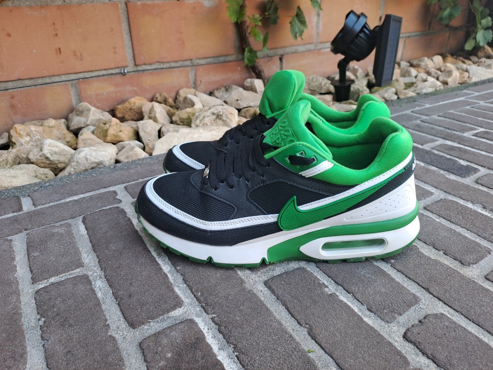 Nike air max, Enlèvement