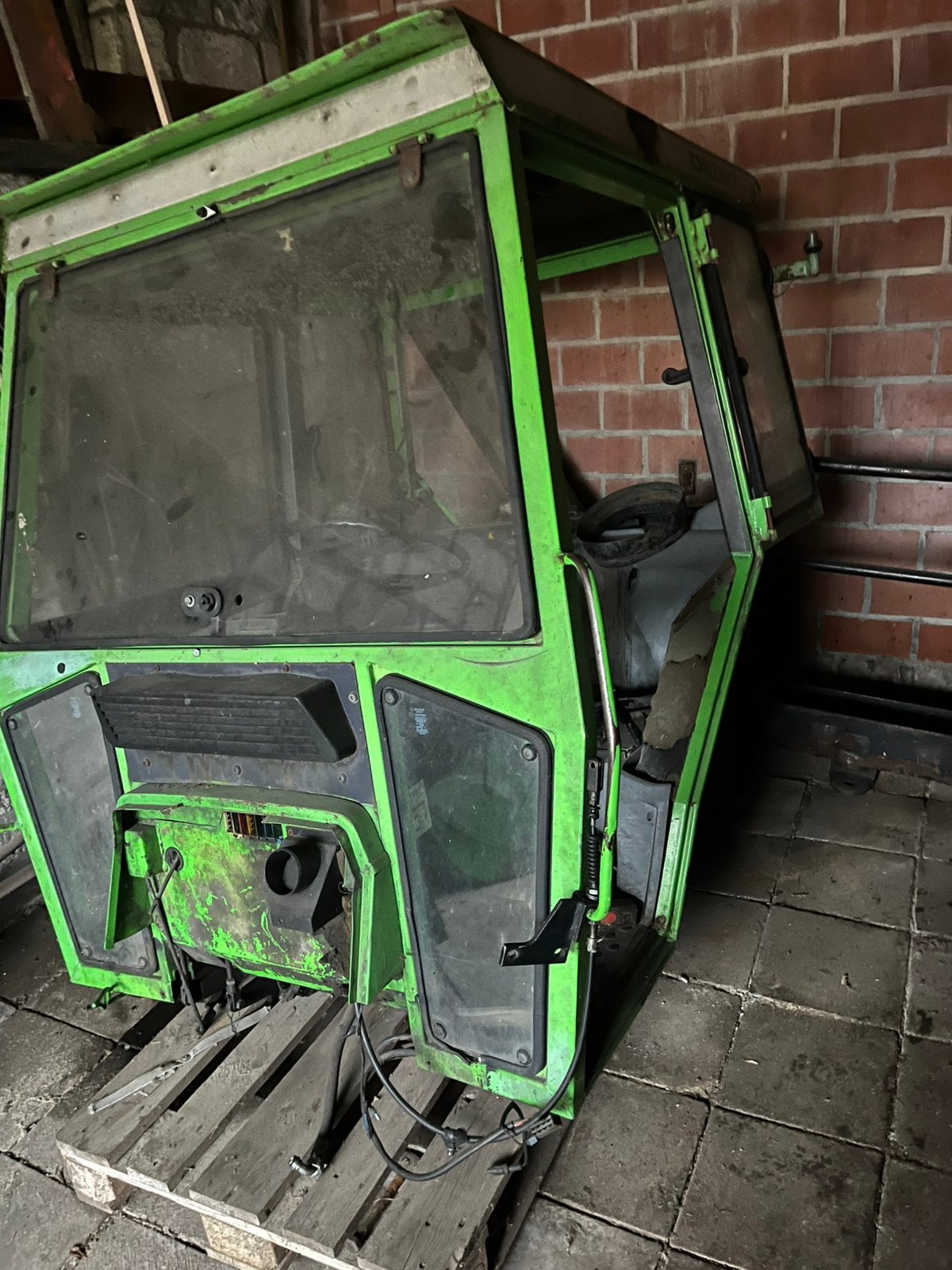Cabine deutz 07 c serie onderdelen, Zakelijke goederen, Ophalen