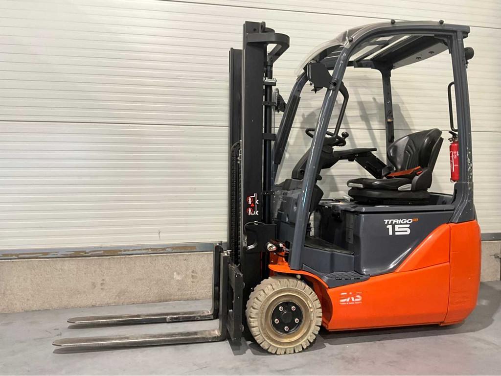 Carreau élévateur Toyota 8FBE15T 1500KG 2020, Articles professionnels, Machines & Construction | Chariots élévateurs & Transport interne