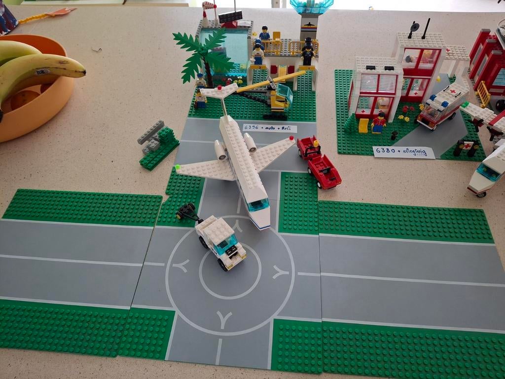 Lego vintage luchthaven 6396 met extra heli en wagentje, Lego, Ophalen of Verzenden, Complete set, Compleet