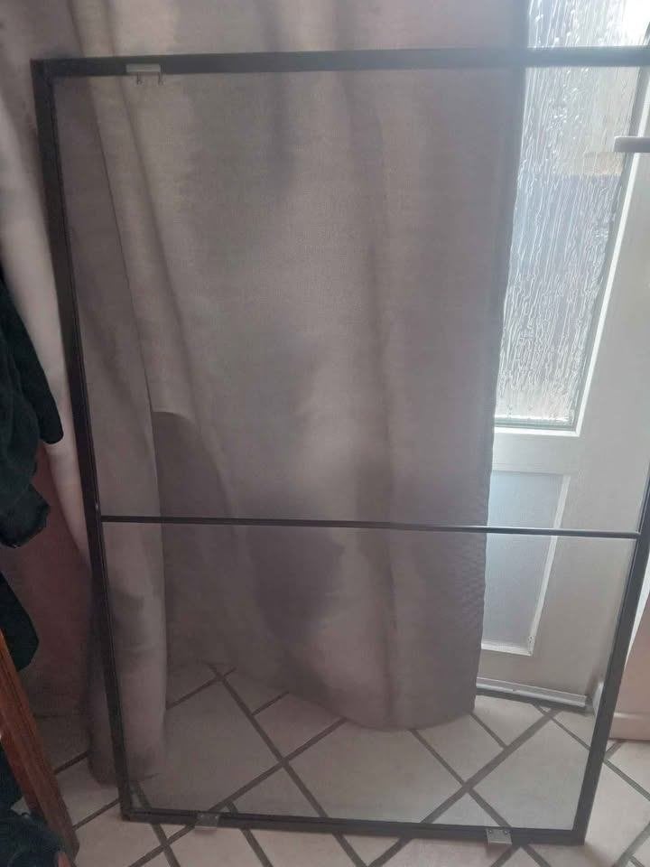 moustiquaire facile à poser, Enlèvement