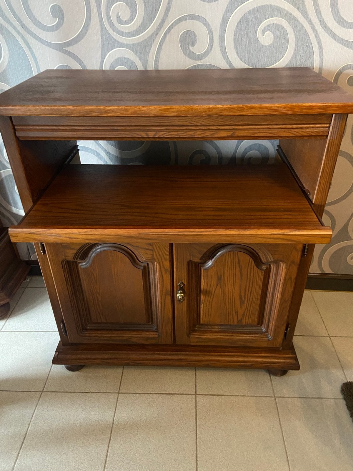 Tv kast vol hout, Ophalen, Gebruikt