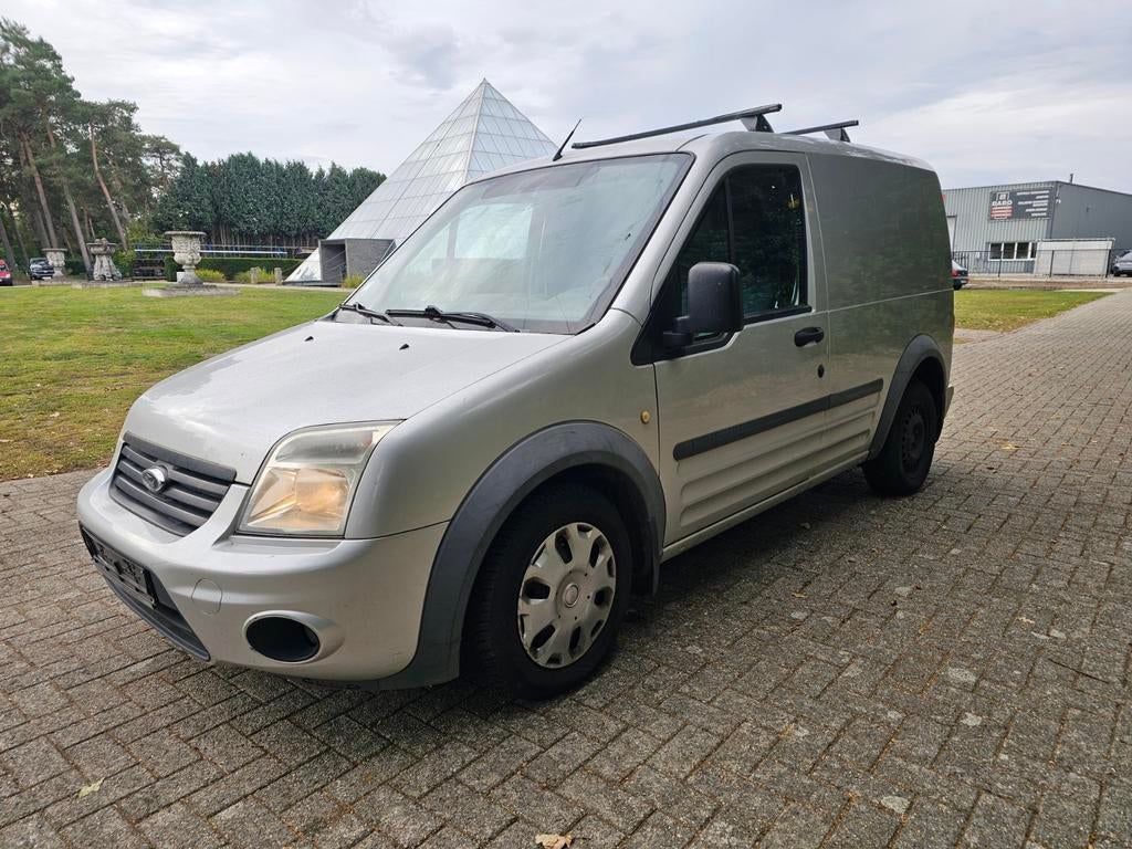 Ford transit connect 1.8 diesel, Autos, Euro 5, Achat, Airbags, Boîte manuelle