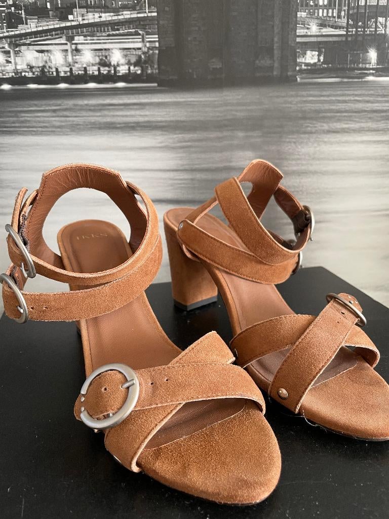 bruine schoenen met hakjes sandalen - IKKS - maat 39, Kleding | Dames, Schoenen, Schoenen met lage hakken, Bruin, Verzenden, Zo goed als nieuw