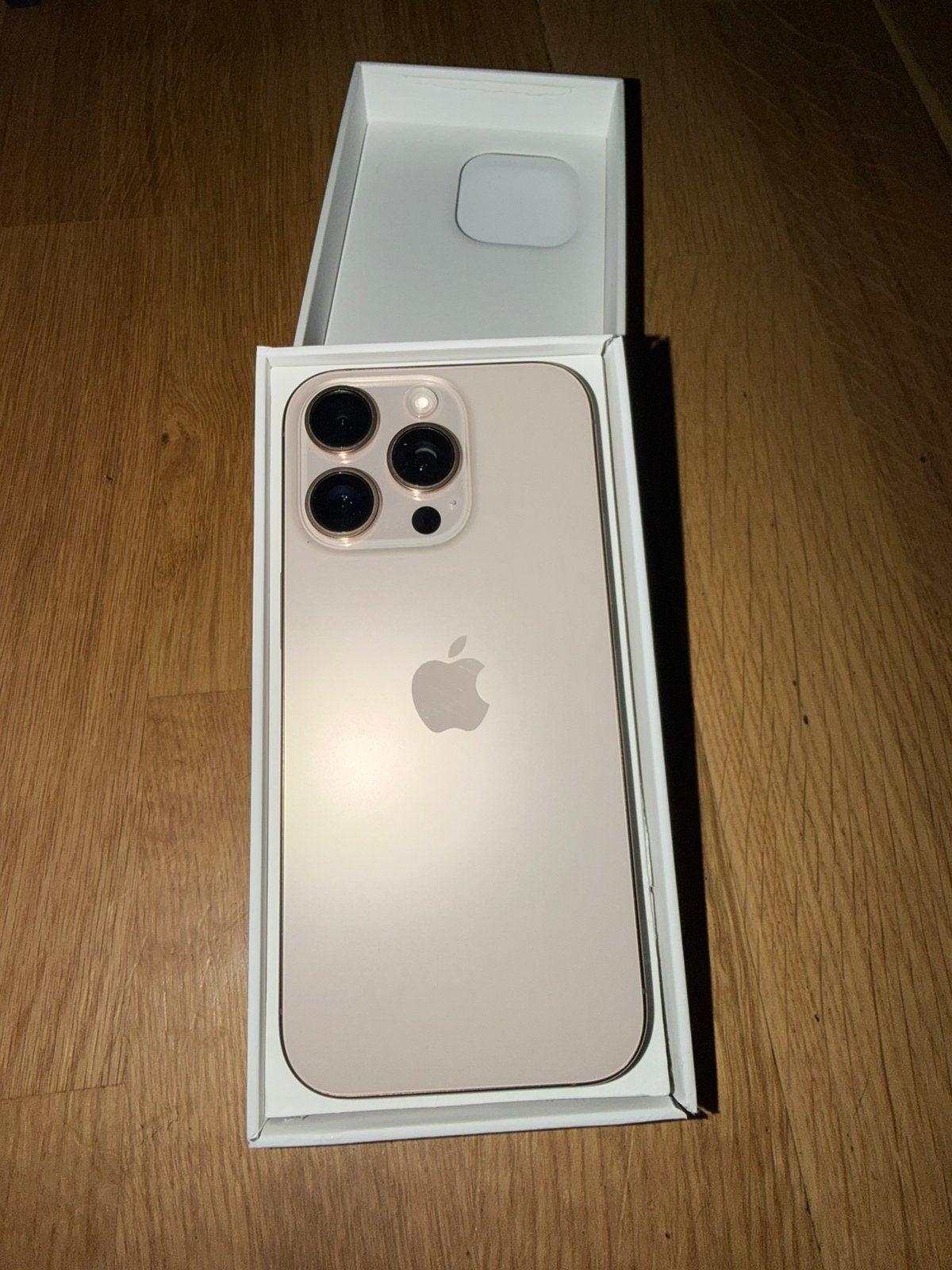 Iphone 16 pro 128gb, Ophalen, Zo goed als nieuw, IPhone 16
