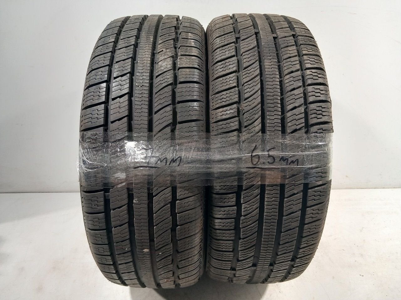 Bandenset 2 stuks 4-Seizoenen 195 45 R16, Auto-onderdelen, Onderdelen@venauto.nl, Van der Ven Autorecycling B.V., Gebruikt, Ettenseweg 76, 4706 PB Roosendaal, The Netherlands